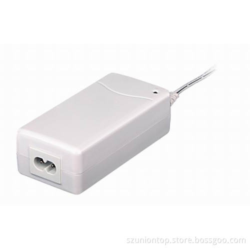 19V 2.1A AC DC power adapter with CE FCC UL GS CB KC approval